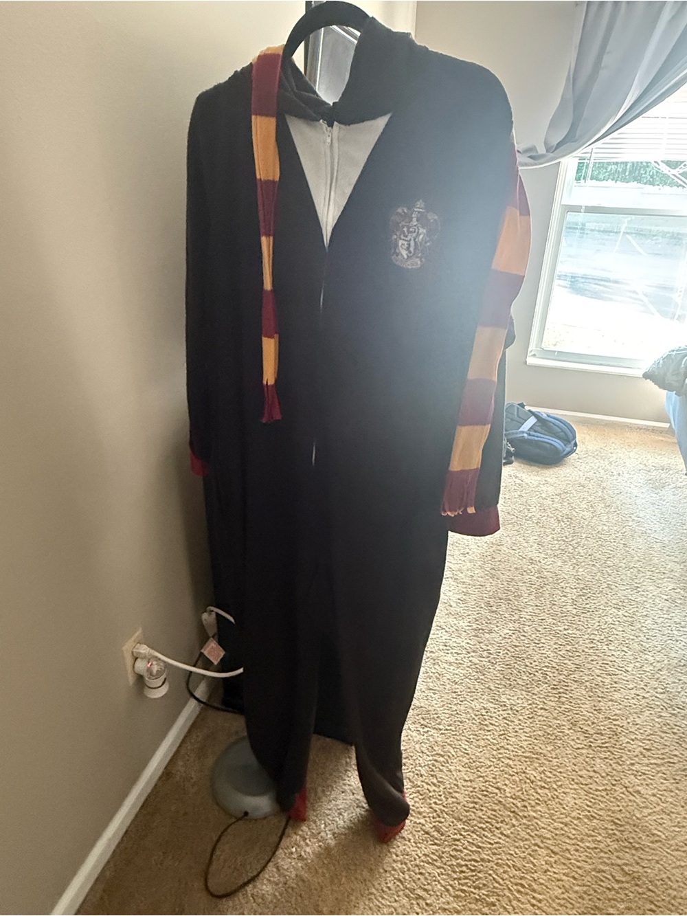 Gryffindor-Inspired Women’s Black Hooded Robe with Red & Gold Scarf